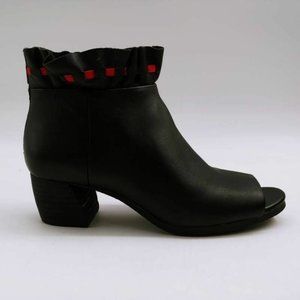 Lori Goldstein Womens Binnie‎ Ankle Booties Black Zipper Leather Block Heels 6 M